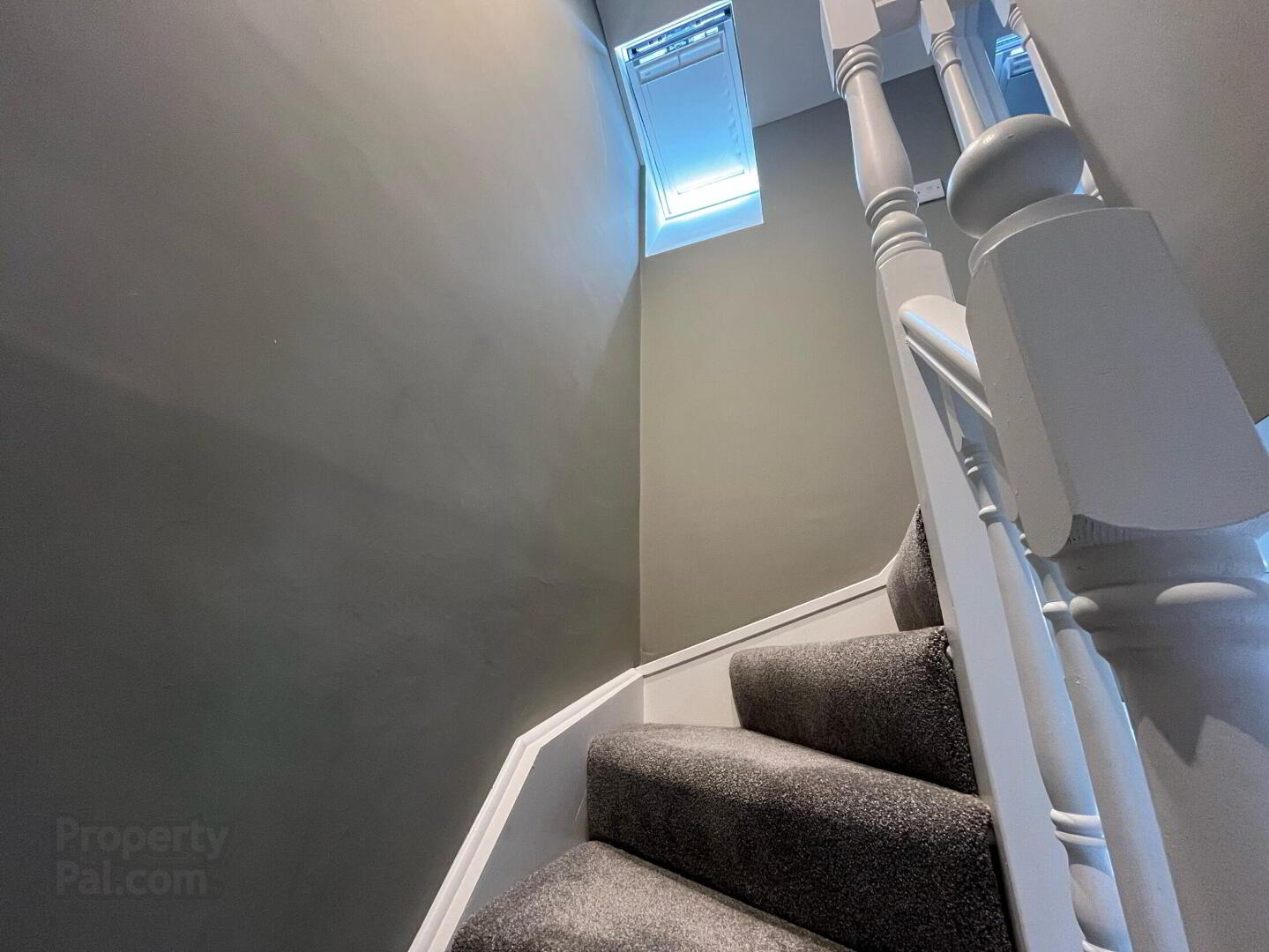 Hillview Heights 12 of 23