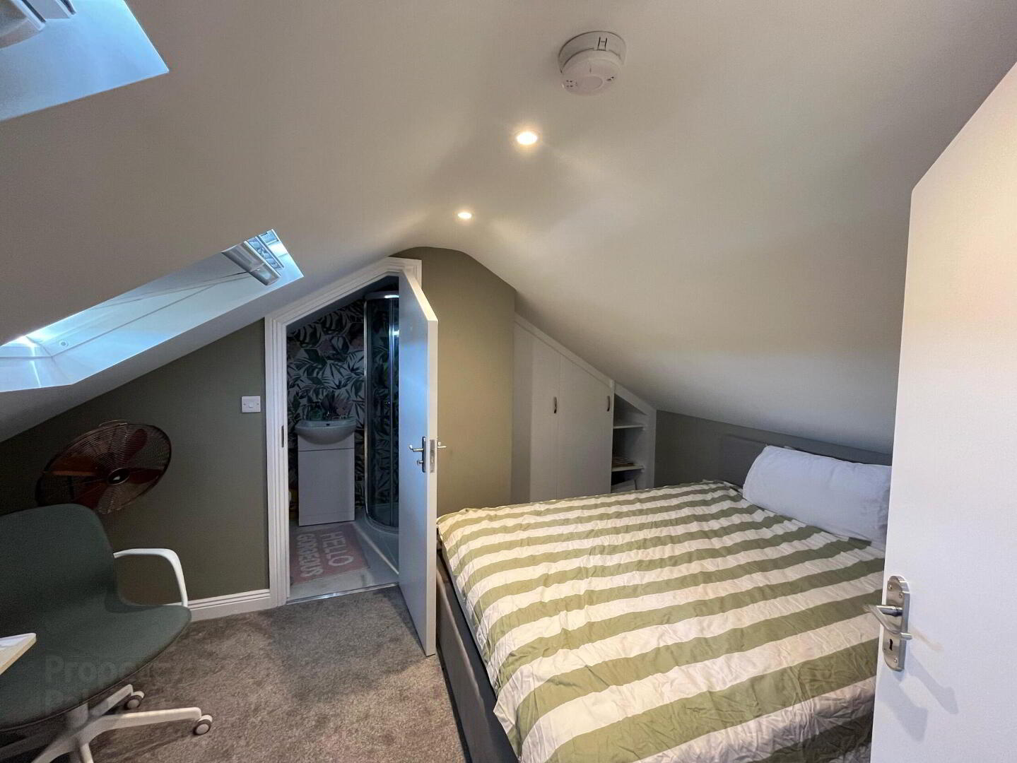Hillview Heights 18 of 23