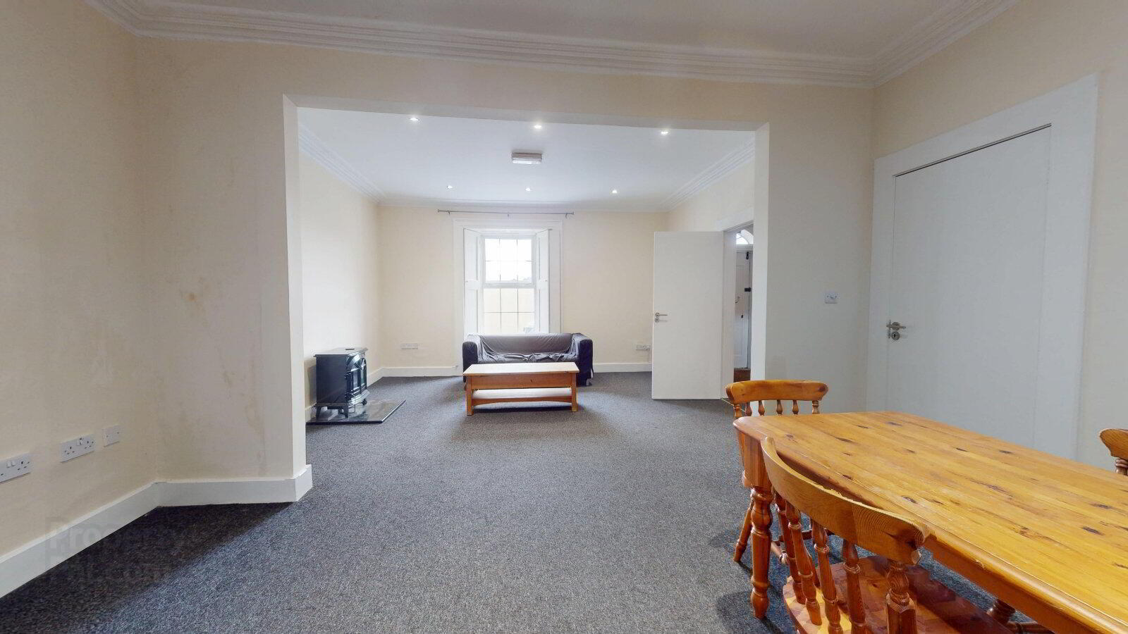 7 Priory Street 6 of 20