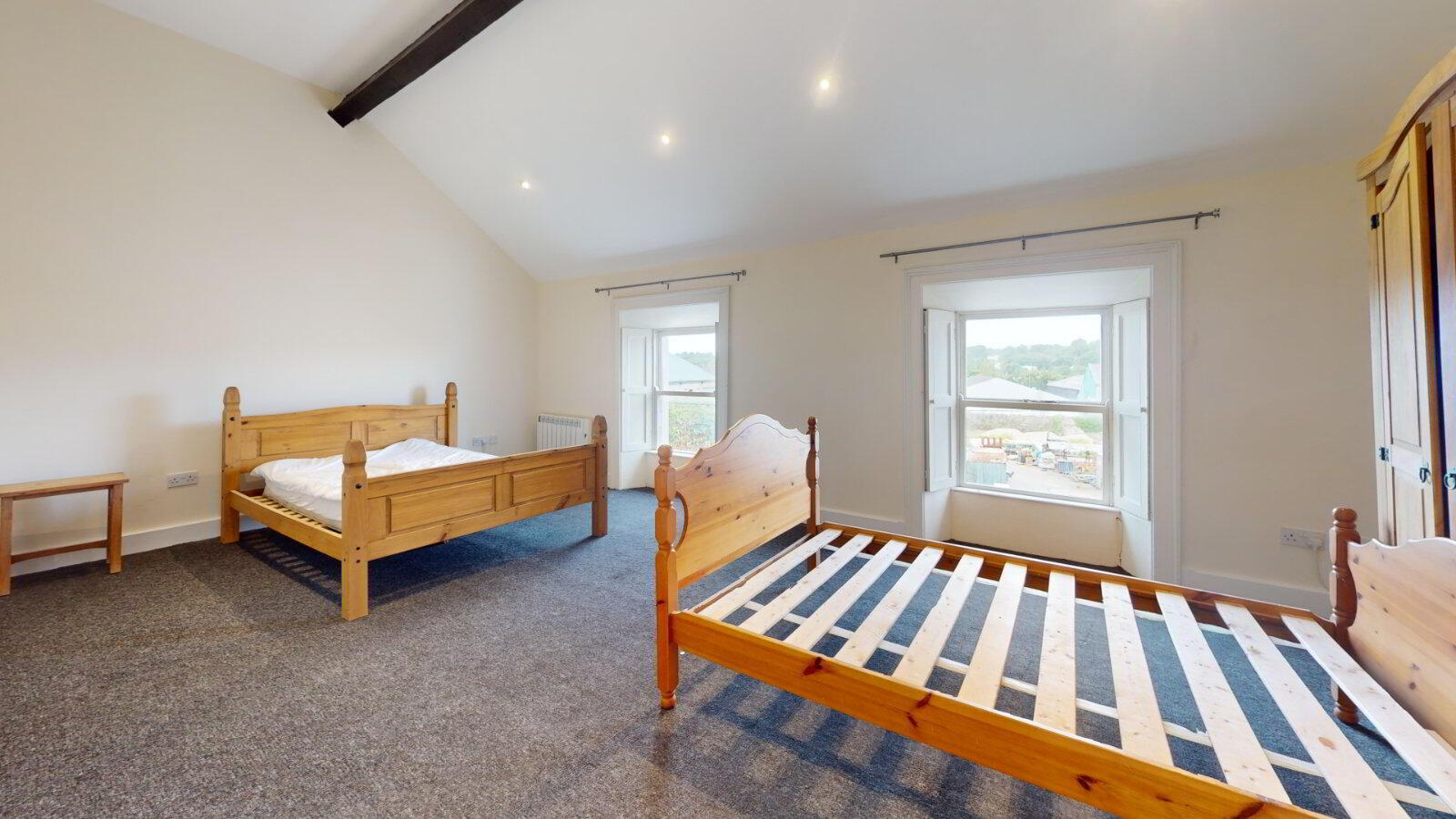 7 Priory Street 17 of 20