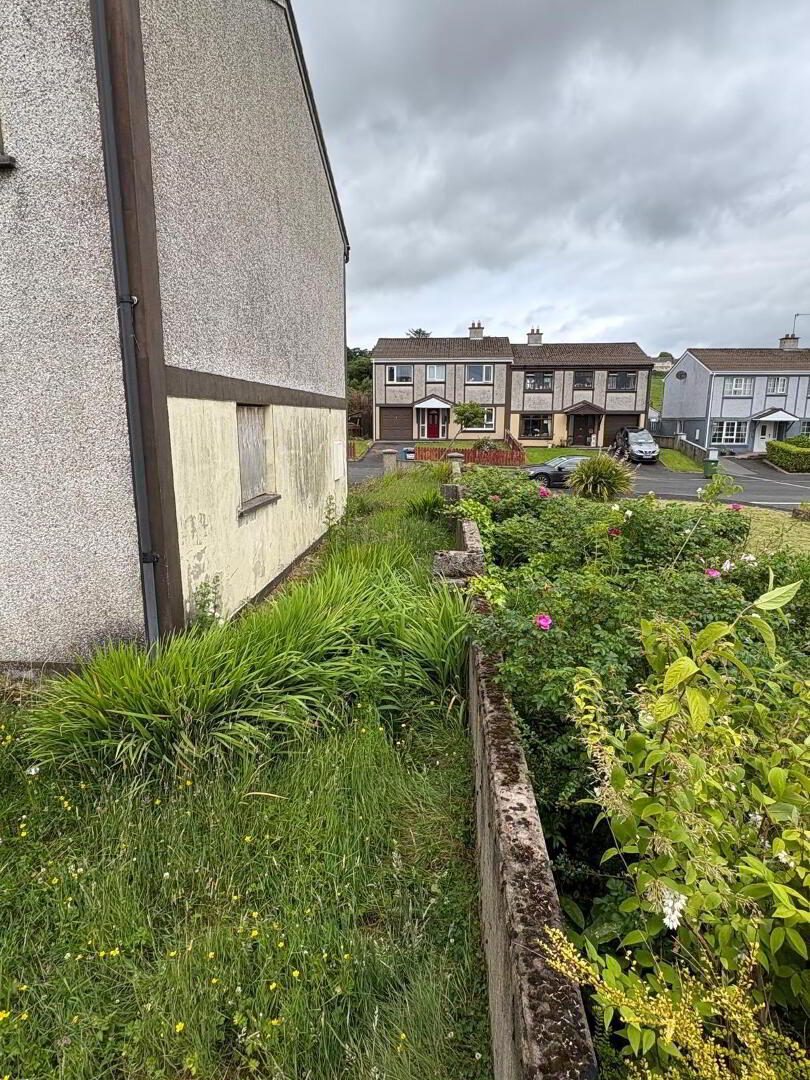 99 Meadowbank Park 10 of 10