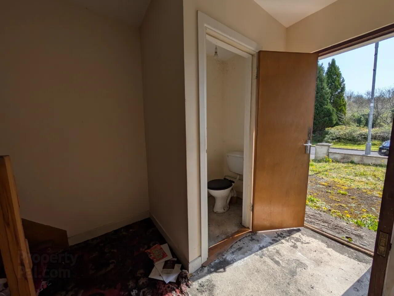 8 Gorse Grove 26 of 32