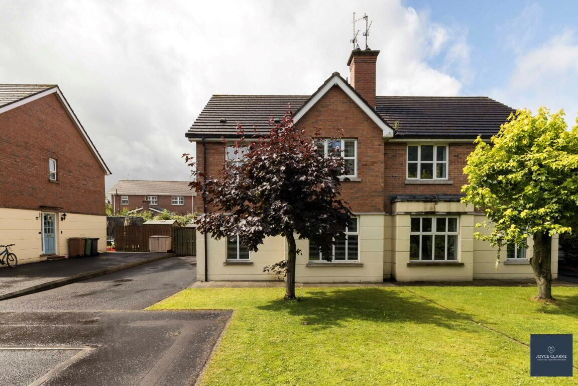 9 Annesborough Mews 2 of 35