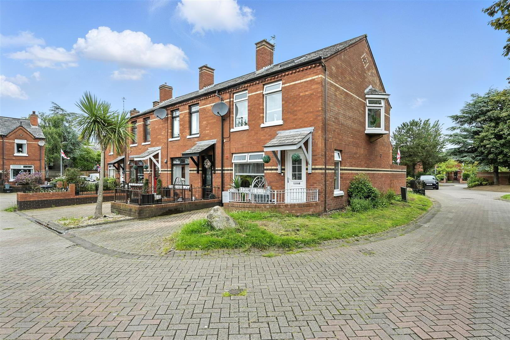 property description image