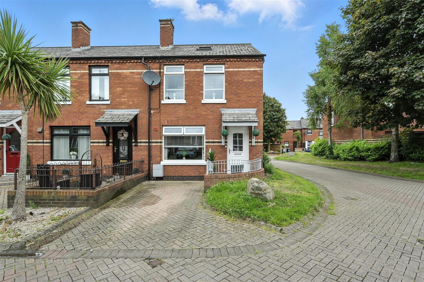 25 St. Georges Gardens 1 of 22