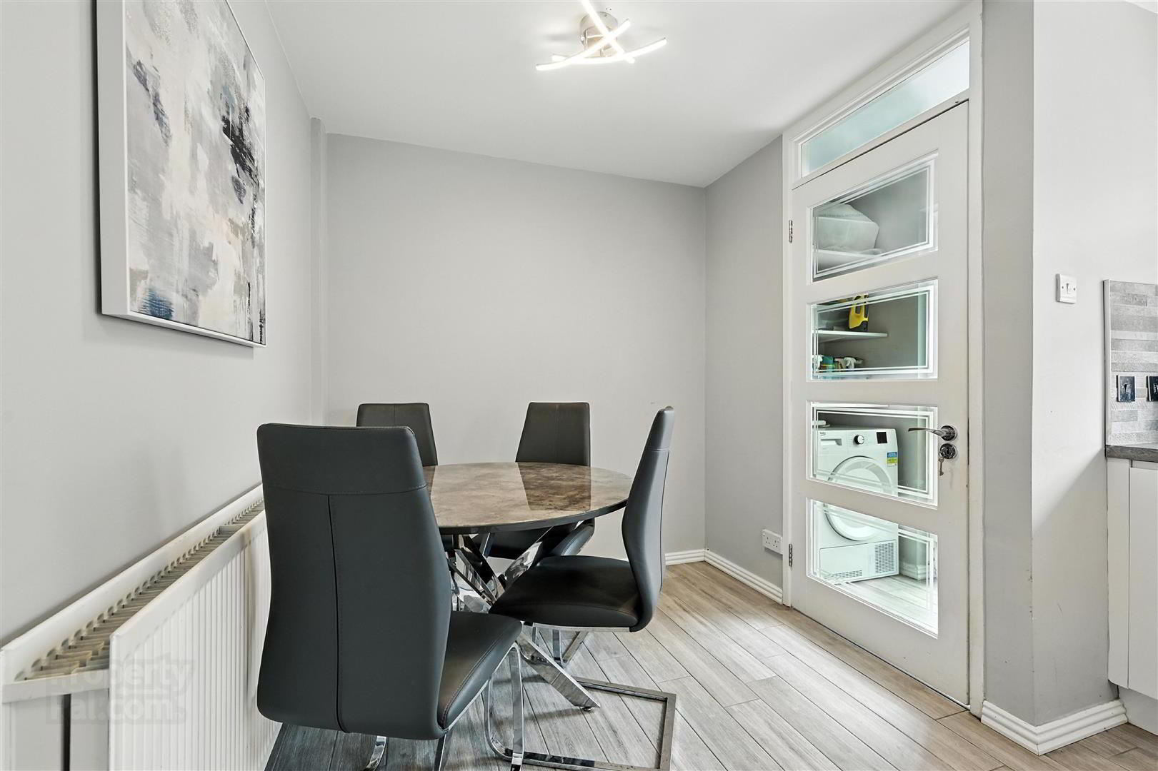 25 St. Georges Gardens 11 of 22