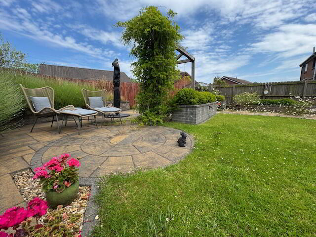 35 Craigs Road 23 of 31