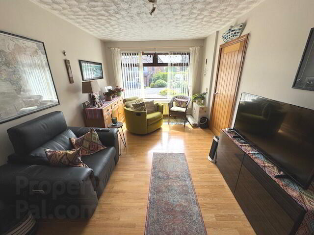 35 Craigs Road 4 of 31