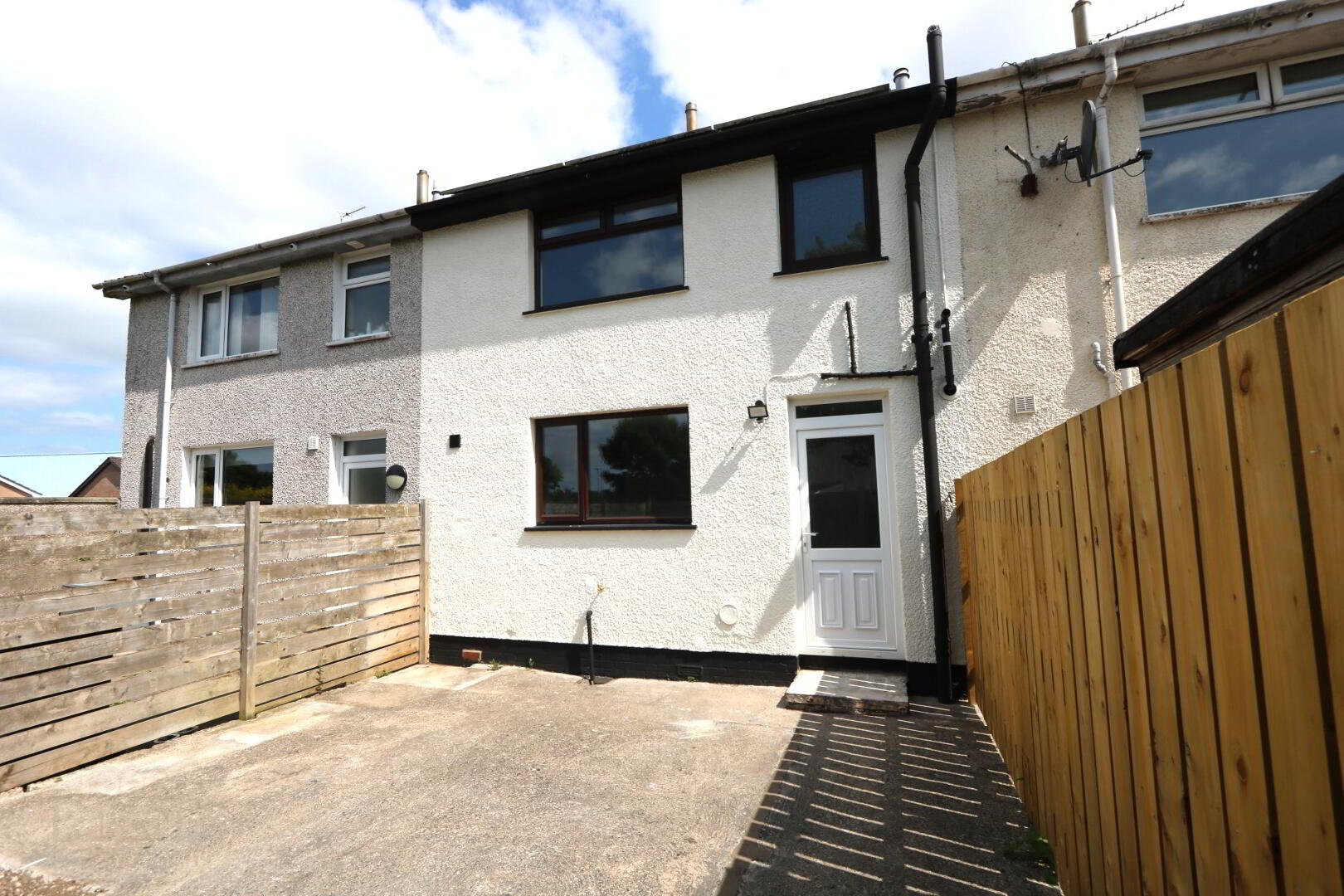 property description image