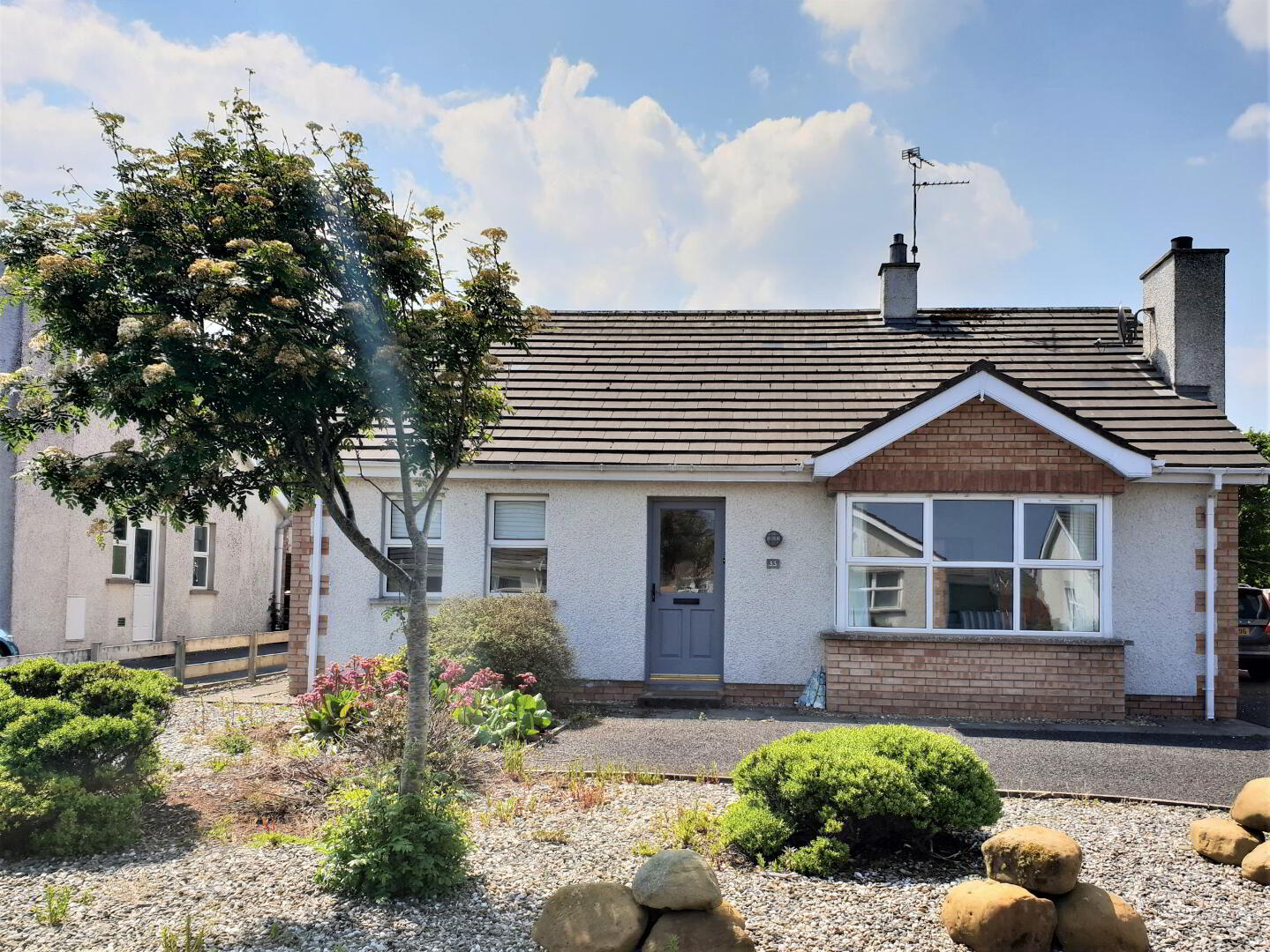The Pebbles, 33 Liffock Avenue (holiday Let) 1 of 14
