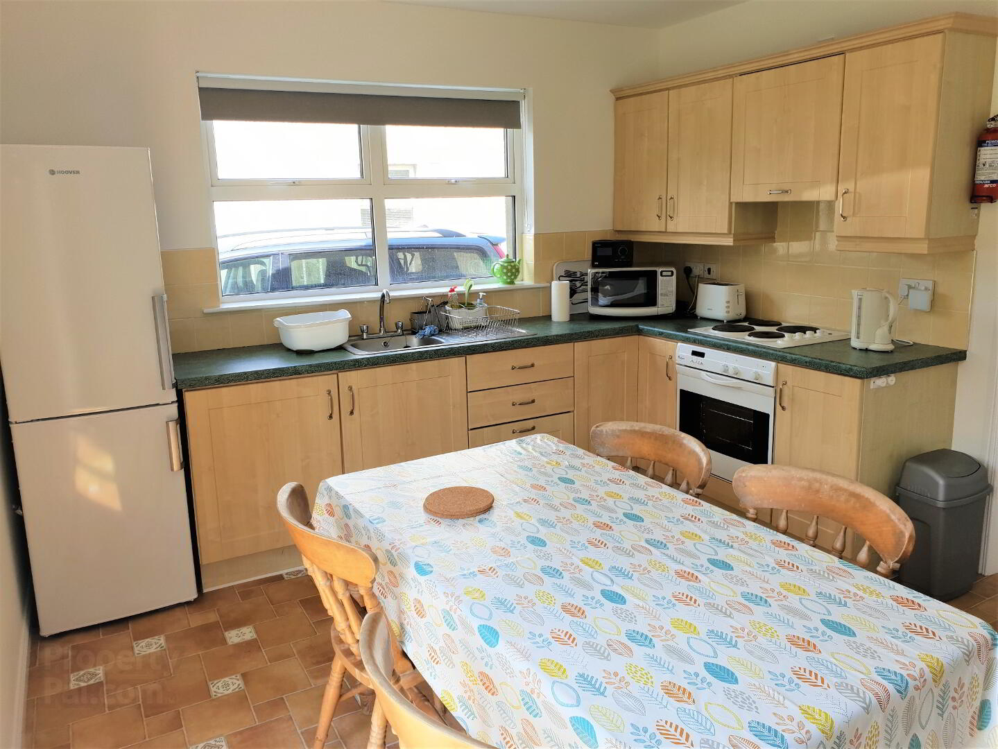 The Pebbles, 33 Liffock Avenue (holiday Let) 7 of 14