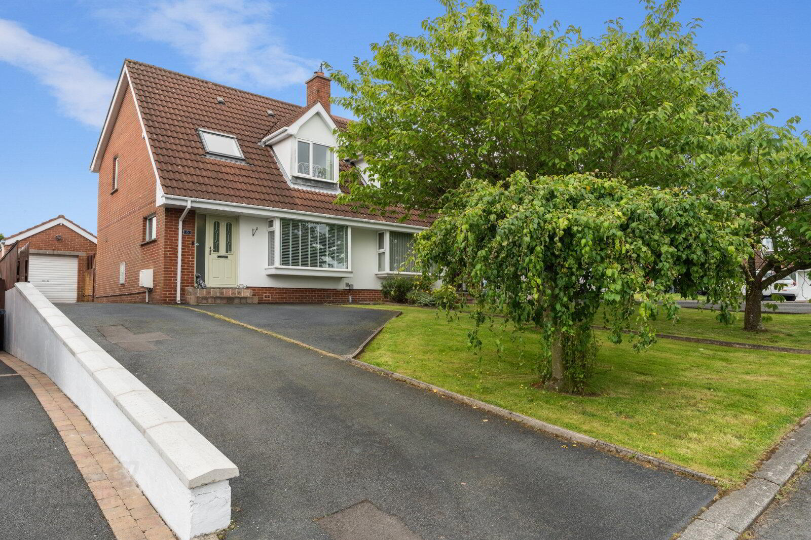 6 Priory Close 27 of 29