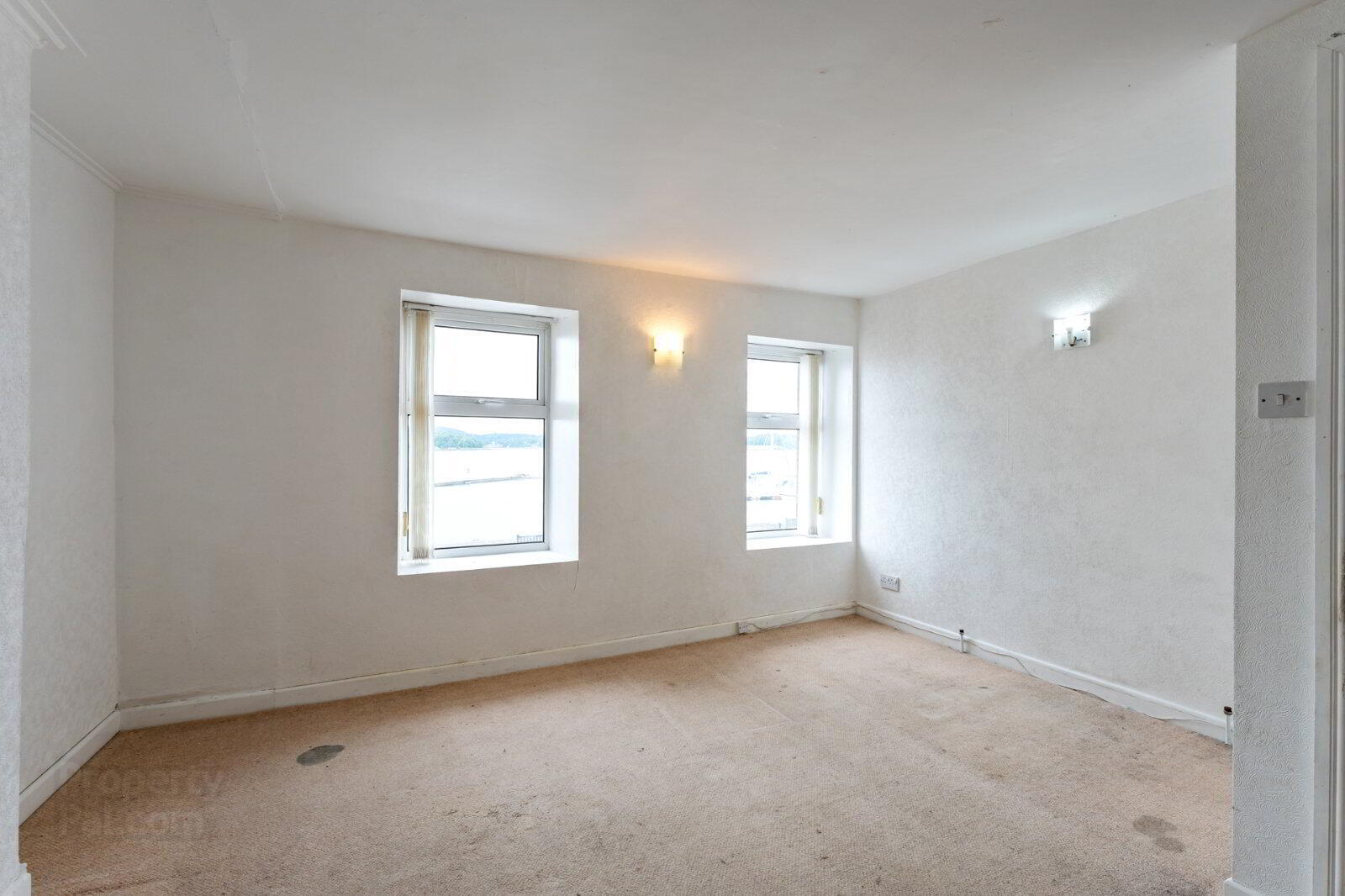 34 Shore Road 16 of 52