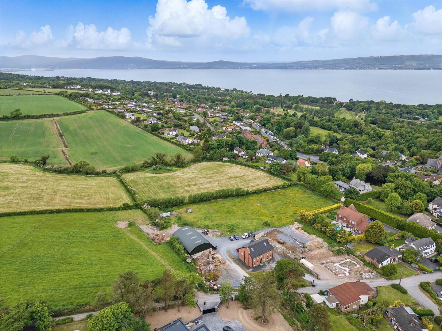 Site Adjacent To, 7 Carney Hill 4 of 8