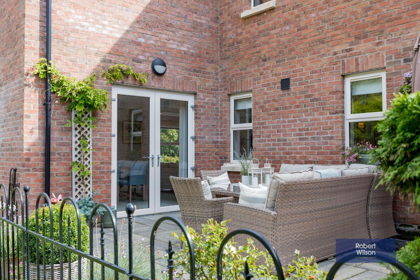 8 Belgravia Court 42 of 49