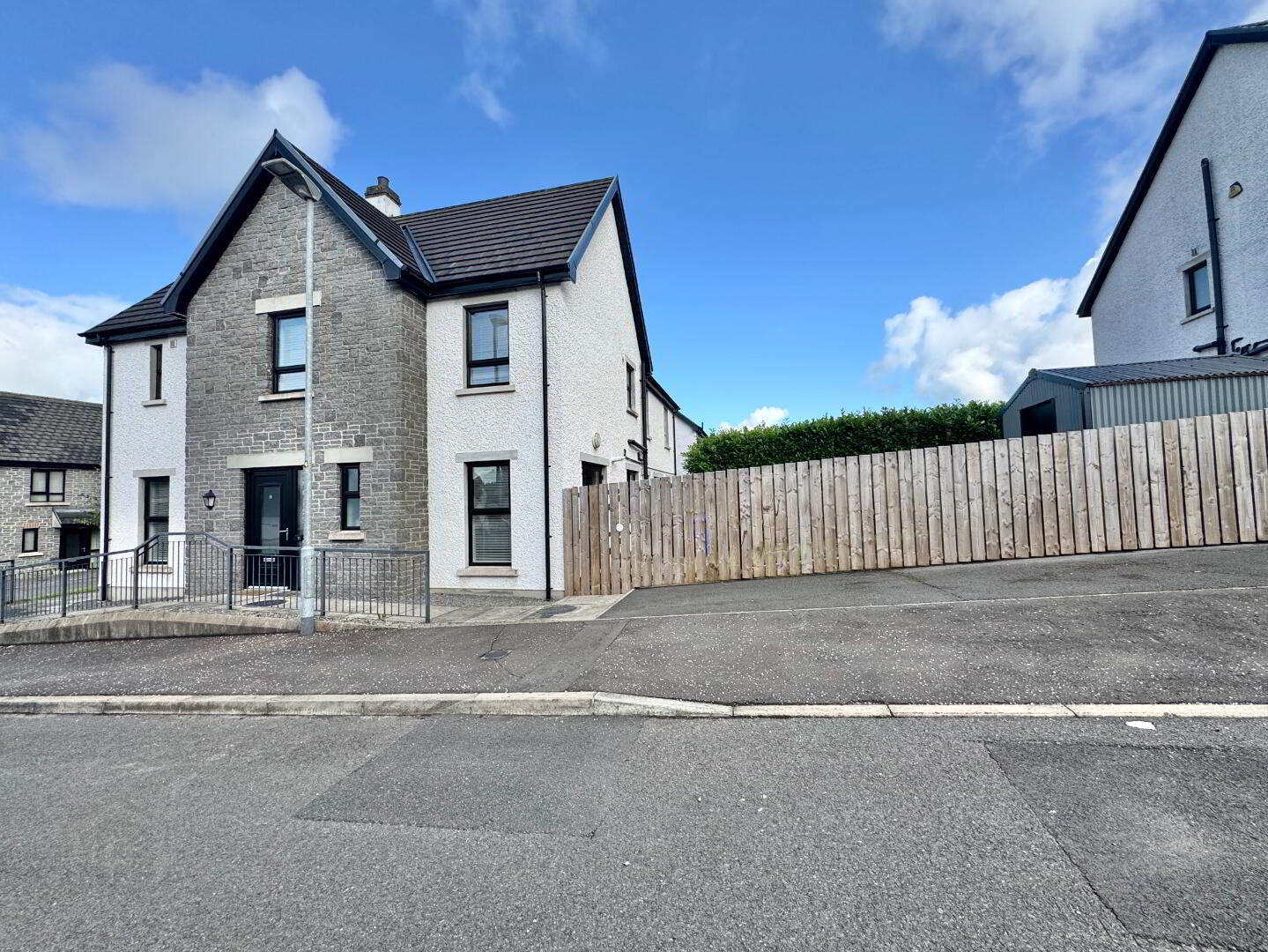 11 Killyclogher Heights 18 of 18