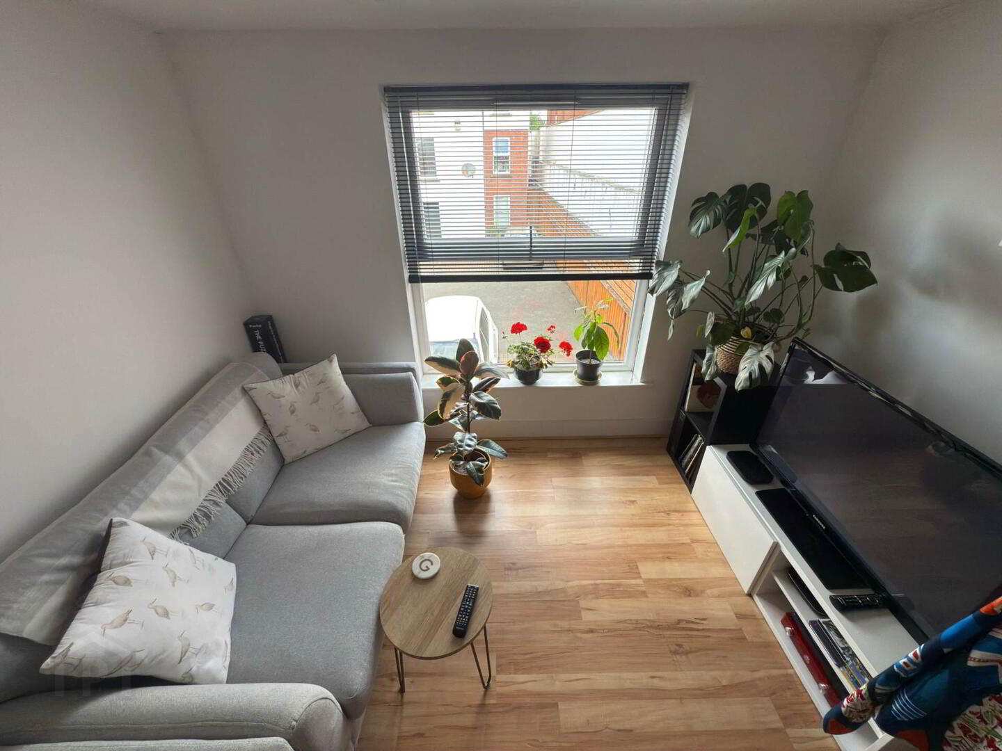 Apartment 5 Strand Central 2 of 9