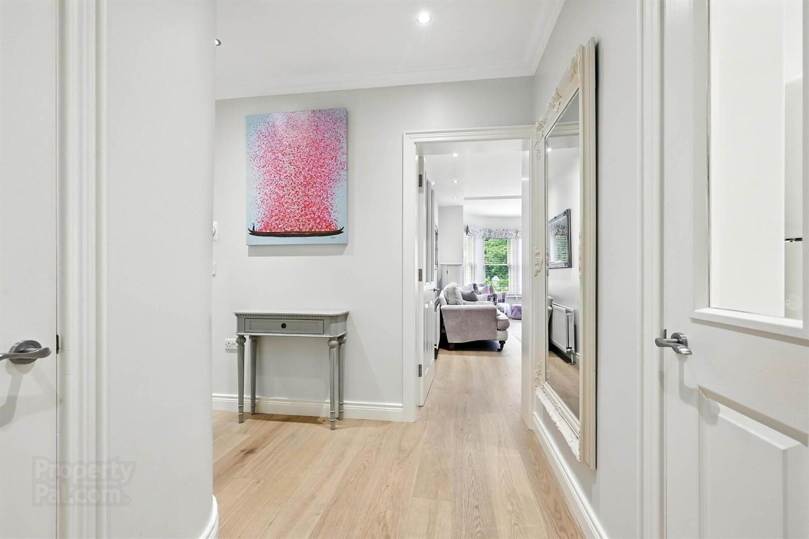 property description image