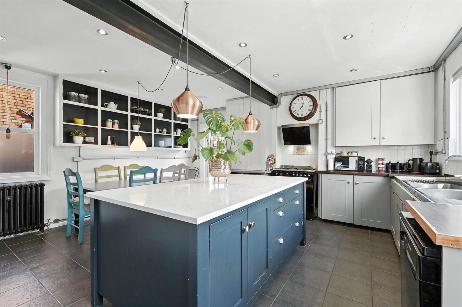 27 Innisfayle Road 12 of 33