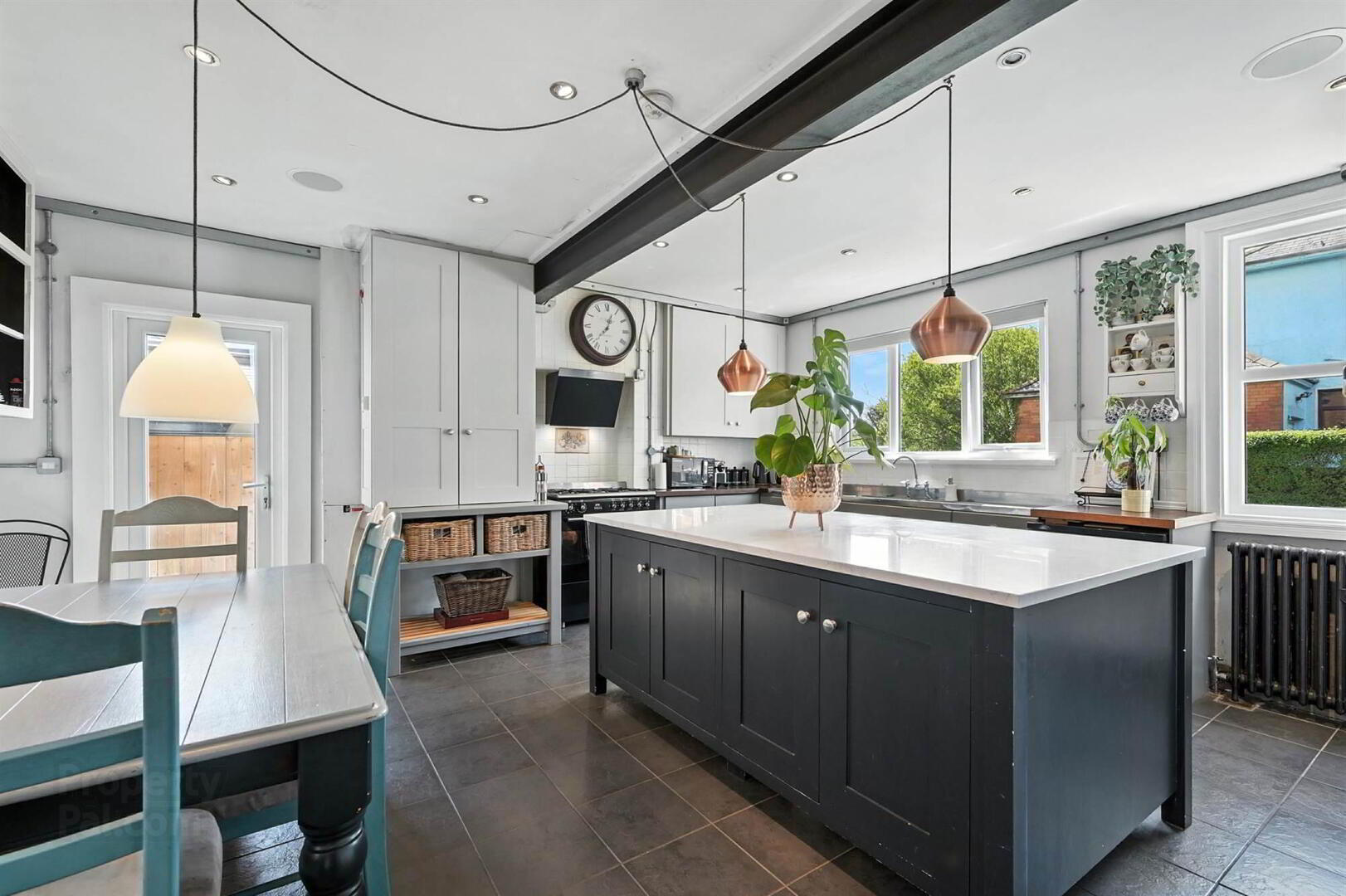 27 Innisfayle Road 11 of 33