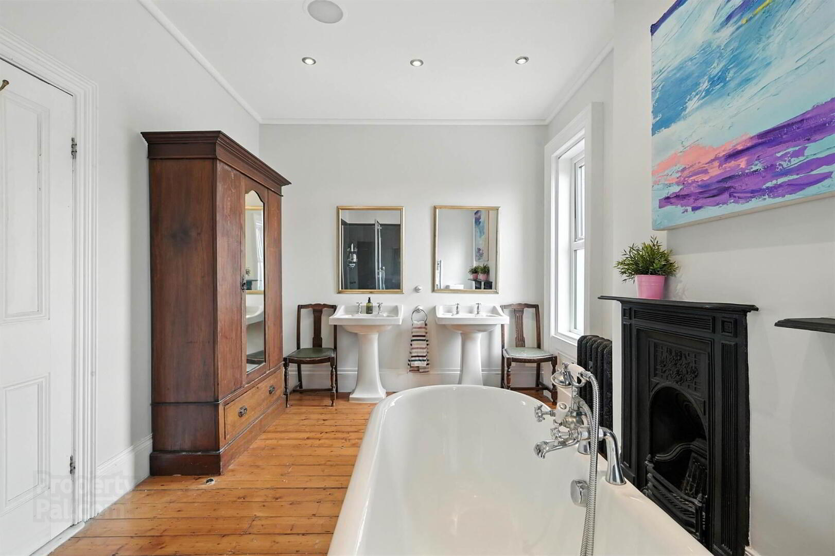 27 Innisfayle Road 23 of 33