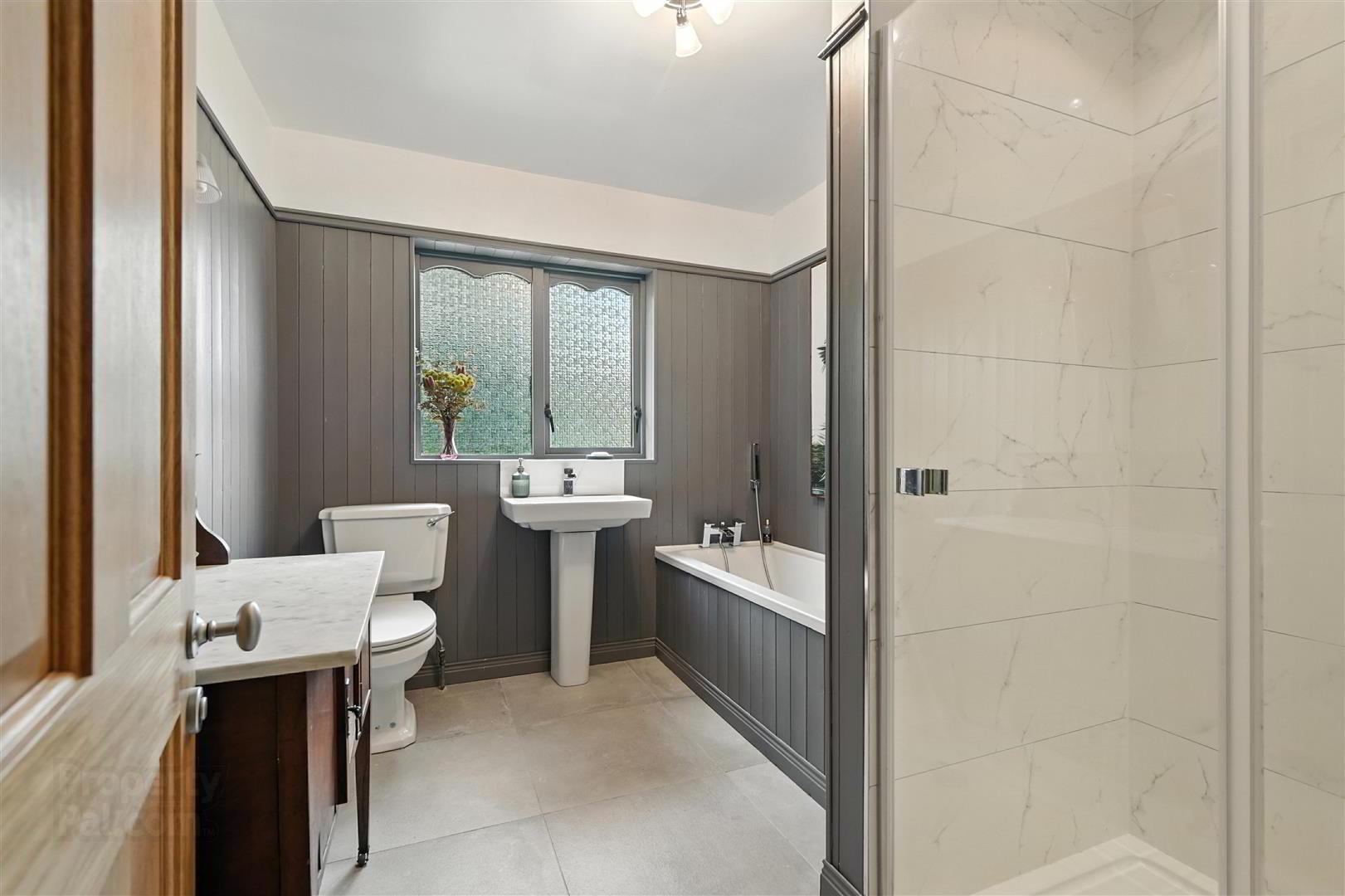 17 Markstown Close 27 of 34