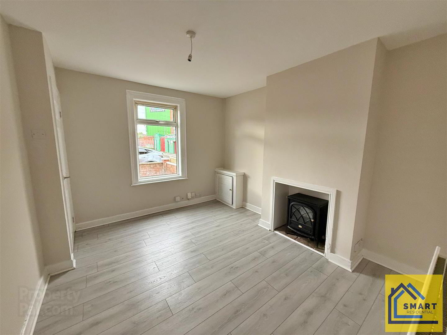 37 Parkgate Drive 4 of 11