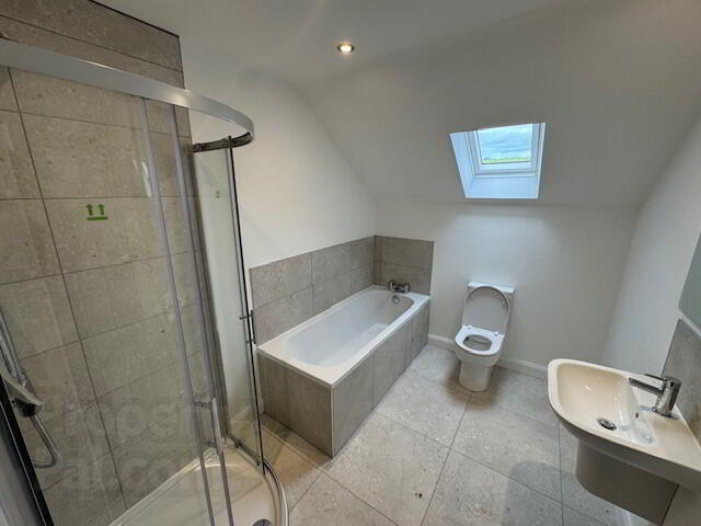 19 Donegall Grove 11 of 12