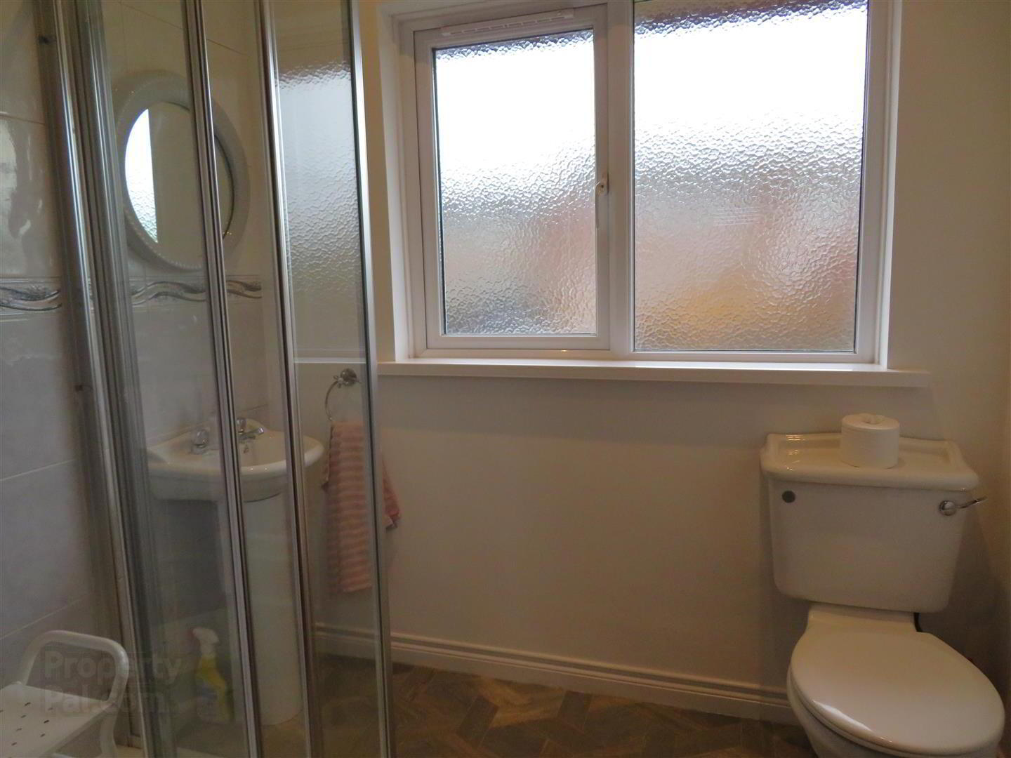 40 Glenfield Road 15 of 29