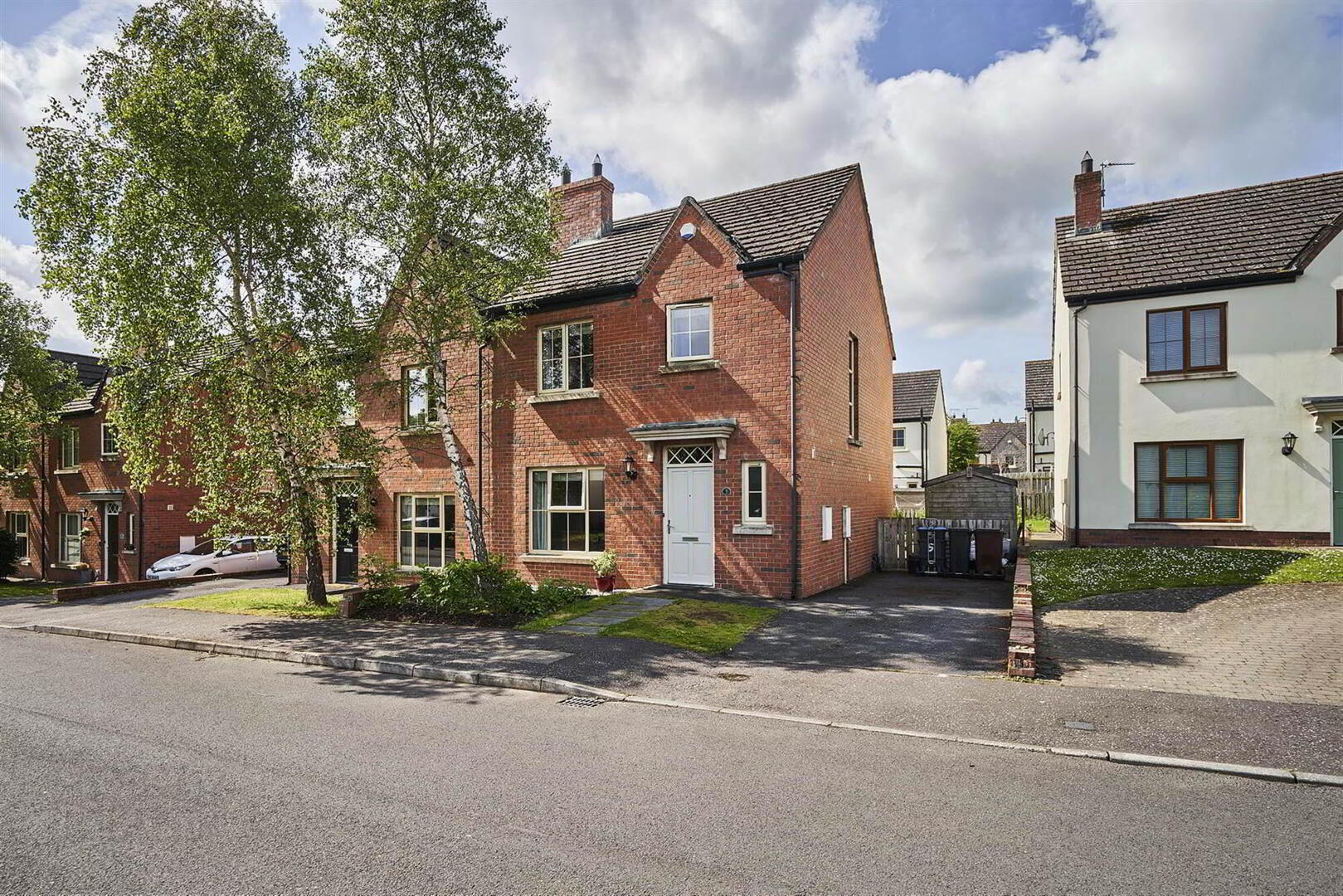 property description image