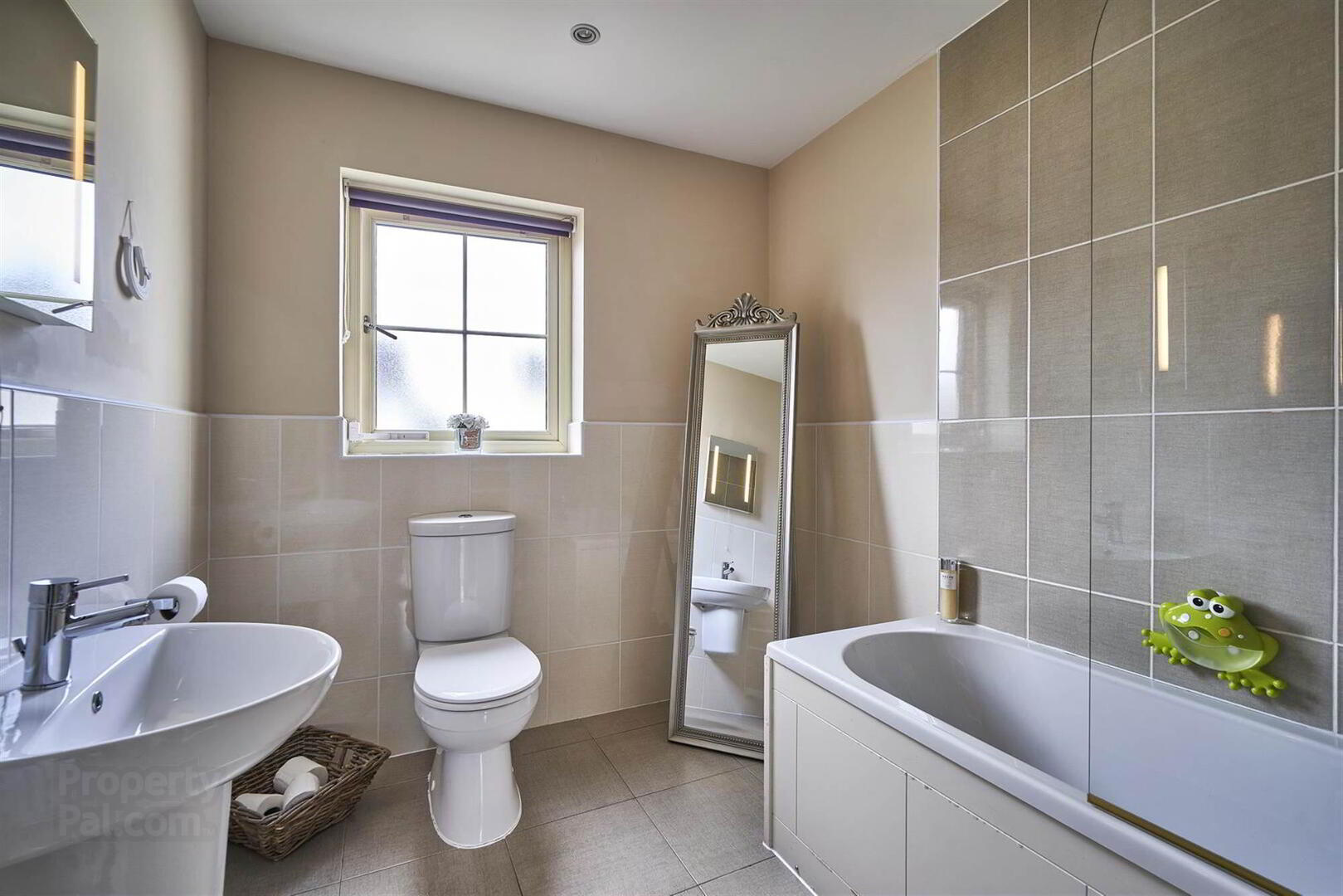 5 Coopers Mill Mews 15 of 20