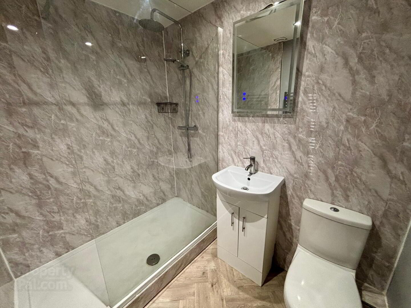 31 Bexley Mews 8 of 13