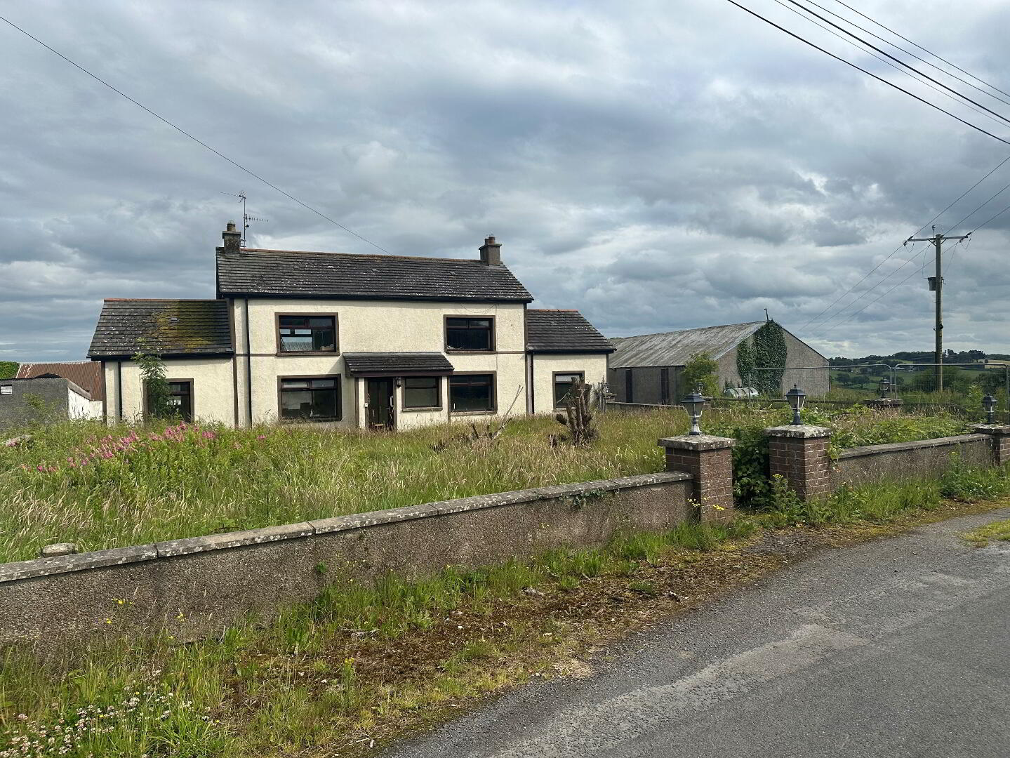 32 Dublinhill Road 1 of 3