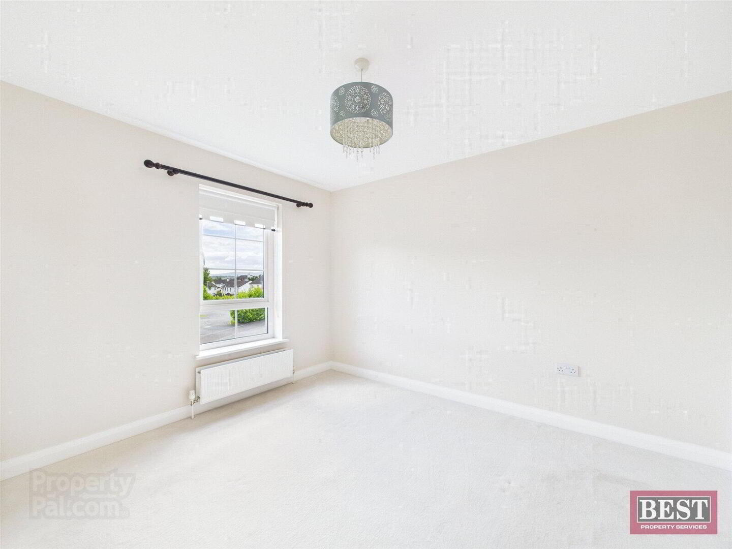 2 Heslips Court 7 of 14