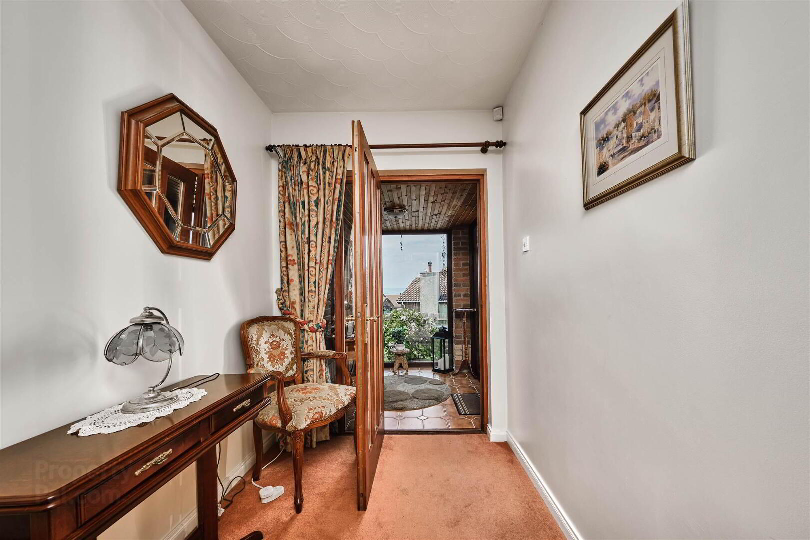 property description image