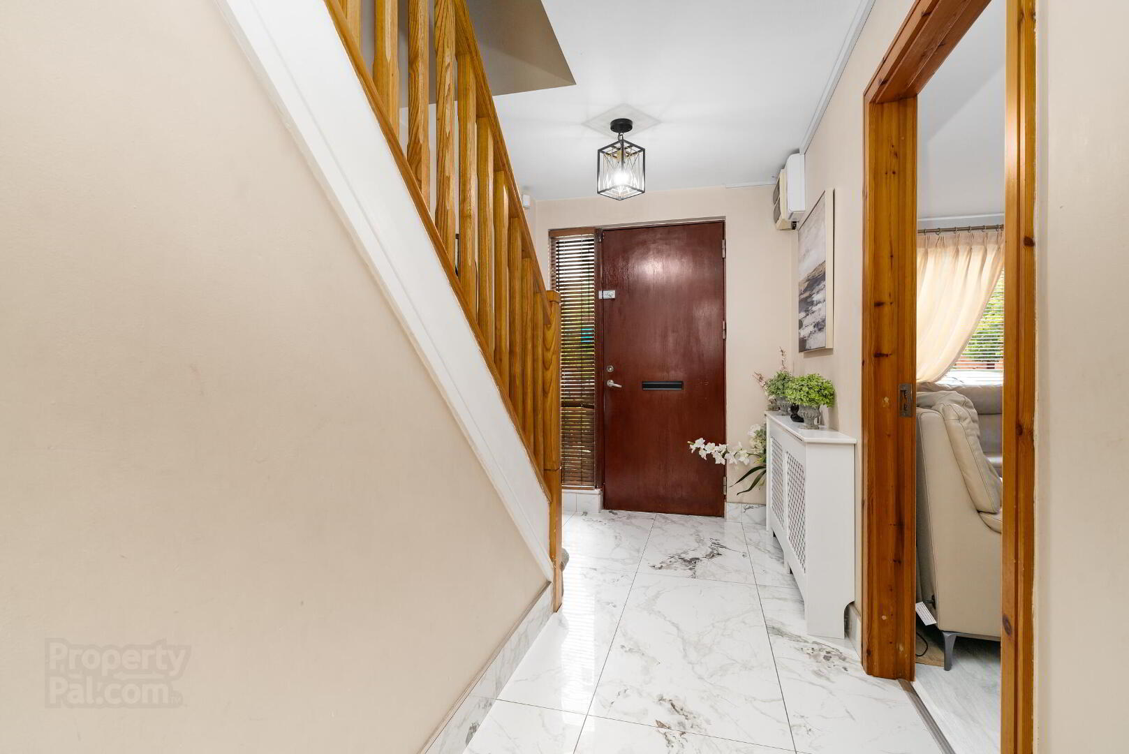 2 Castlegate Drive 4 of 36
