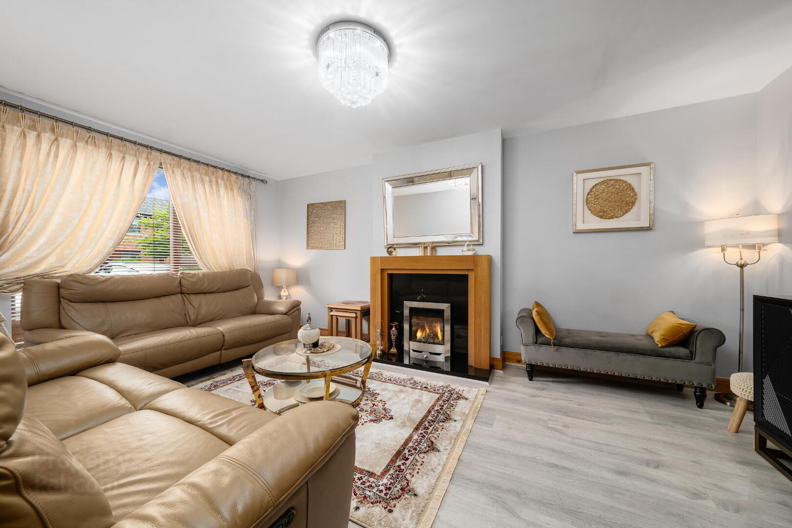 2 Castlegate Drive 7 of 36