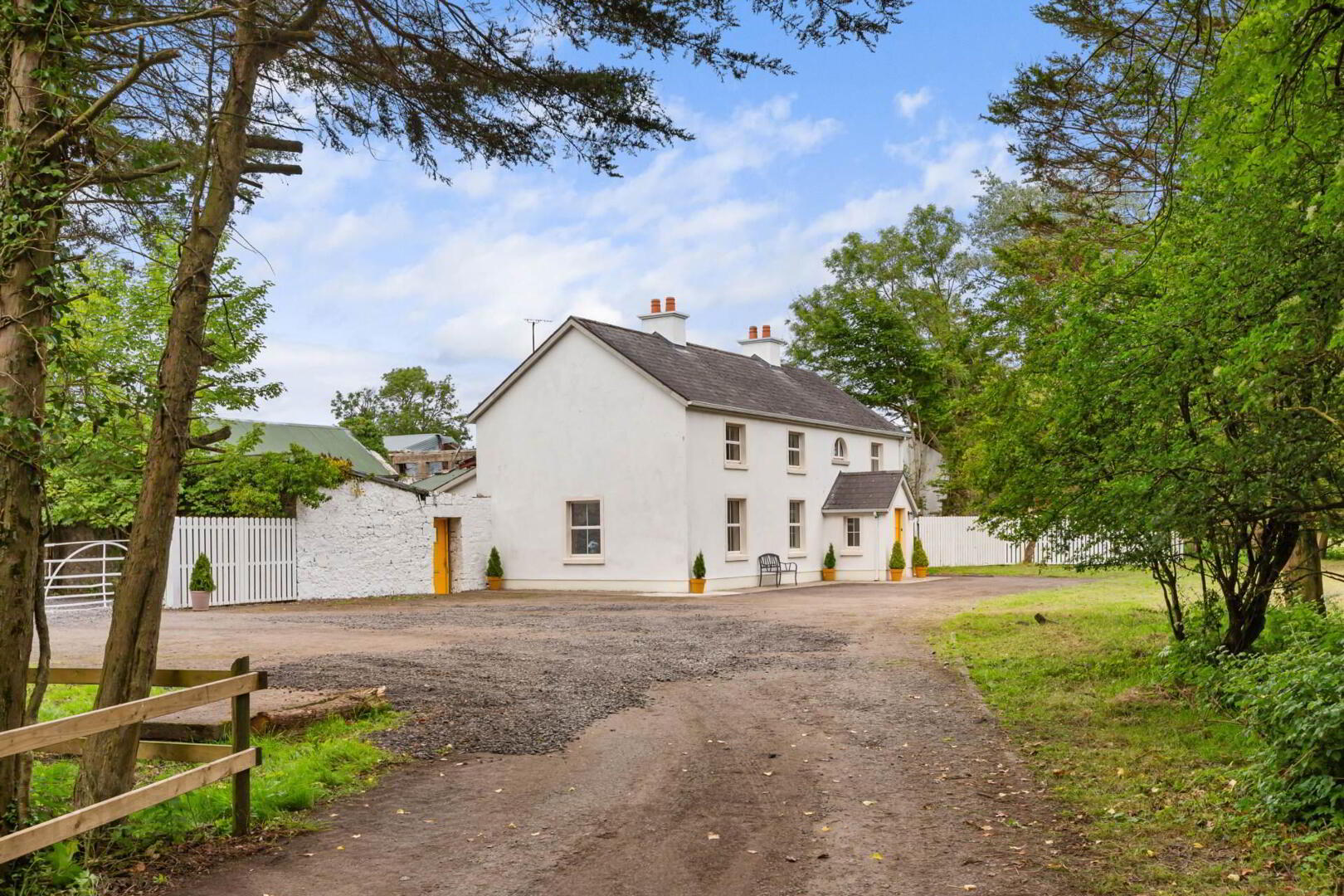 property description image