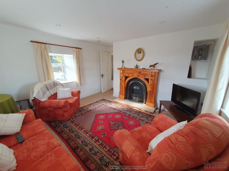 Lime Kiln Cottage 3 of 12