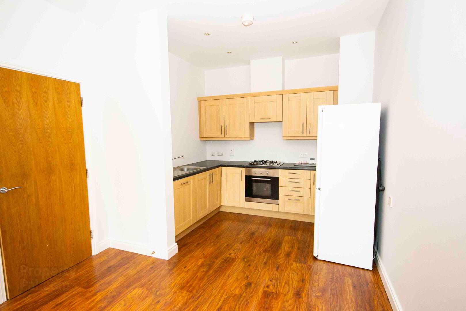42 Milfort Mews 4 of 10