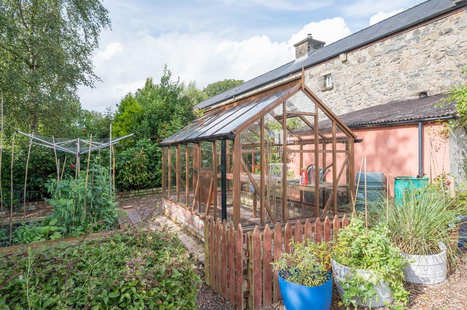 'Oakmount', 45 Holestone Road 26 of 29