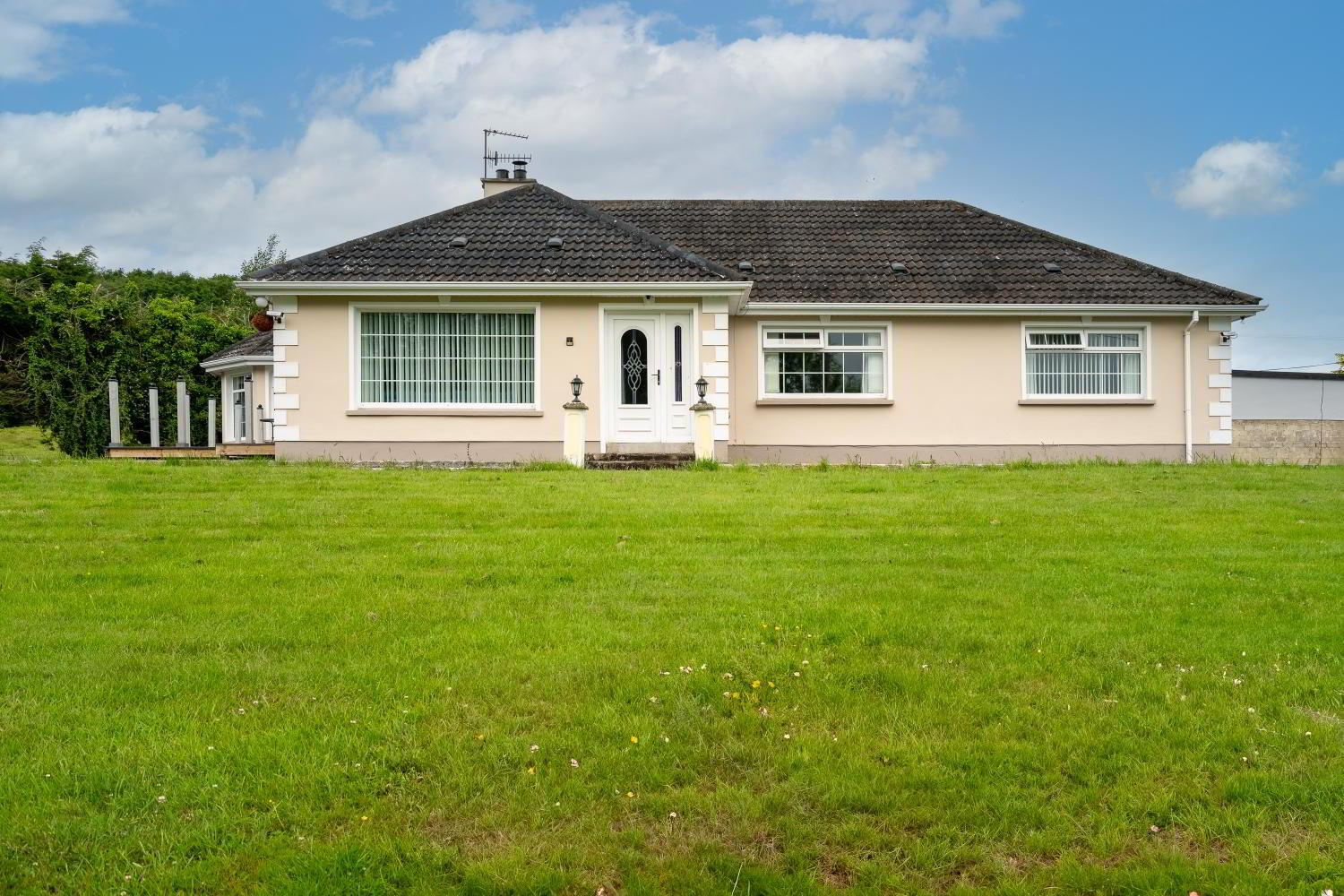 85 Fyfin Road 1 of 39