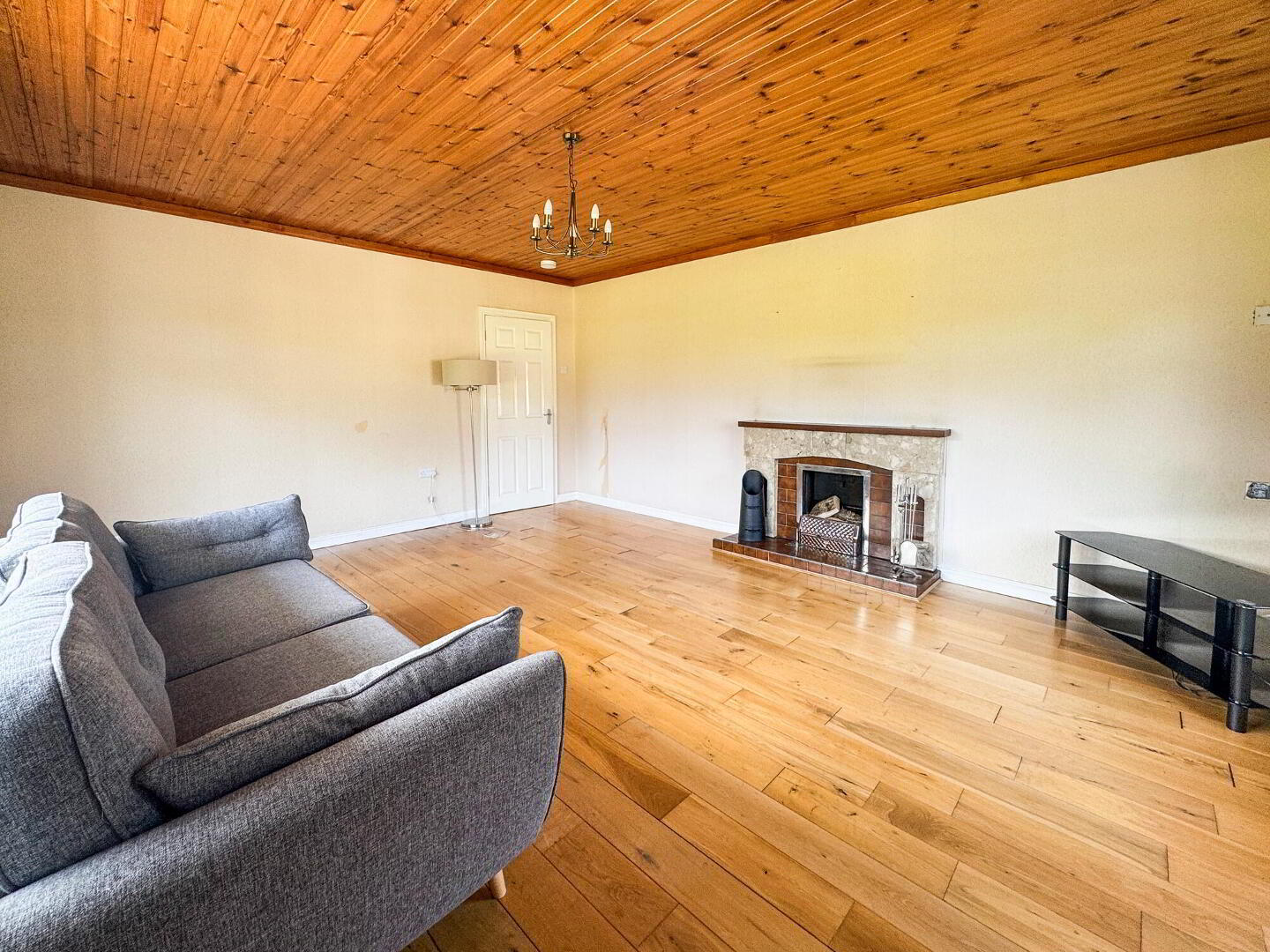 16 Ballydermot Road 13 of 29