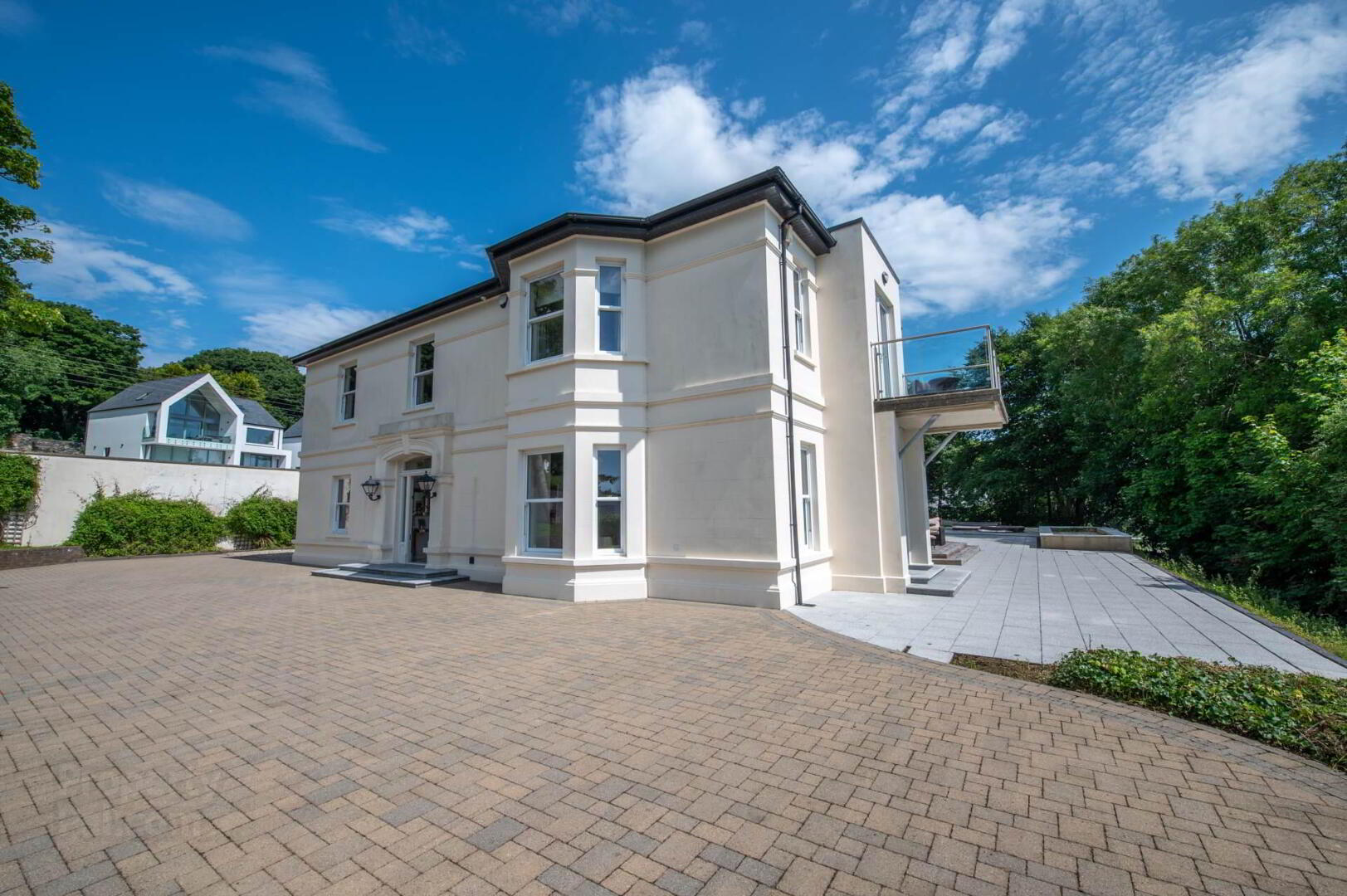 Glencarrick House 6 of 98