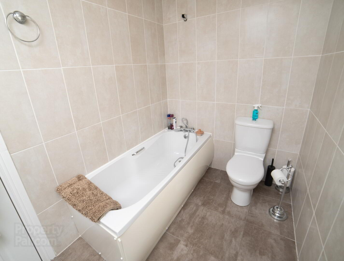27 Clonmore 16 of 28
