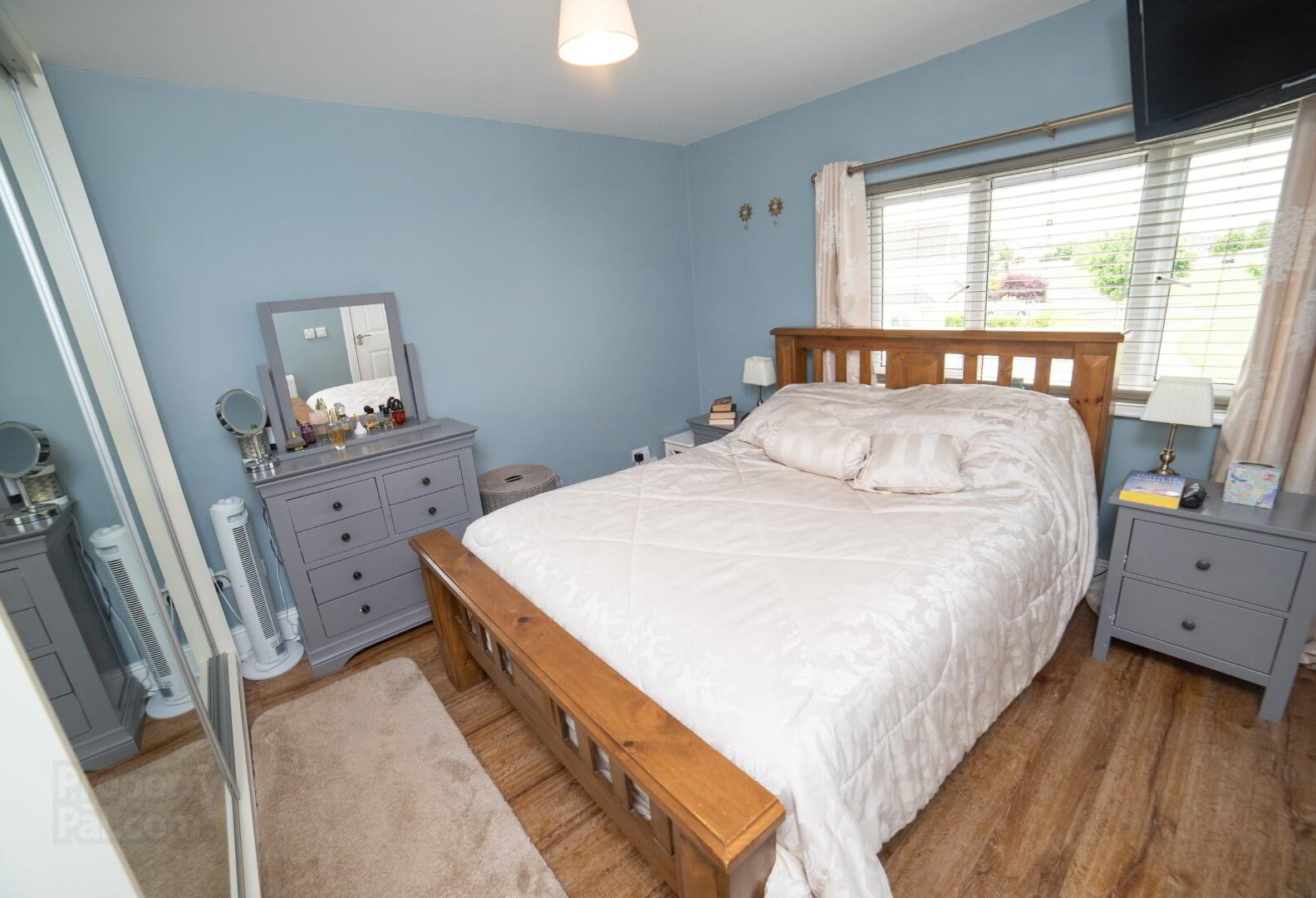 27 Clonmore 12 of 28