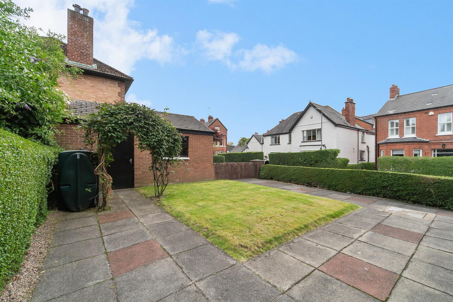 69 Marlborough Park North 16 of 18