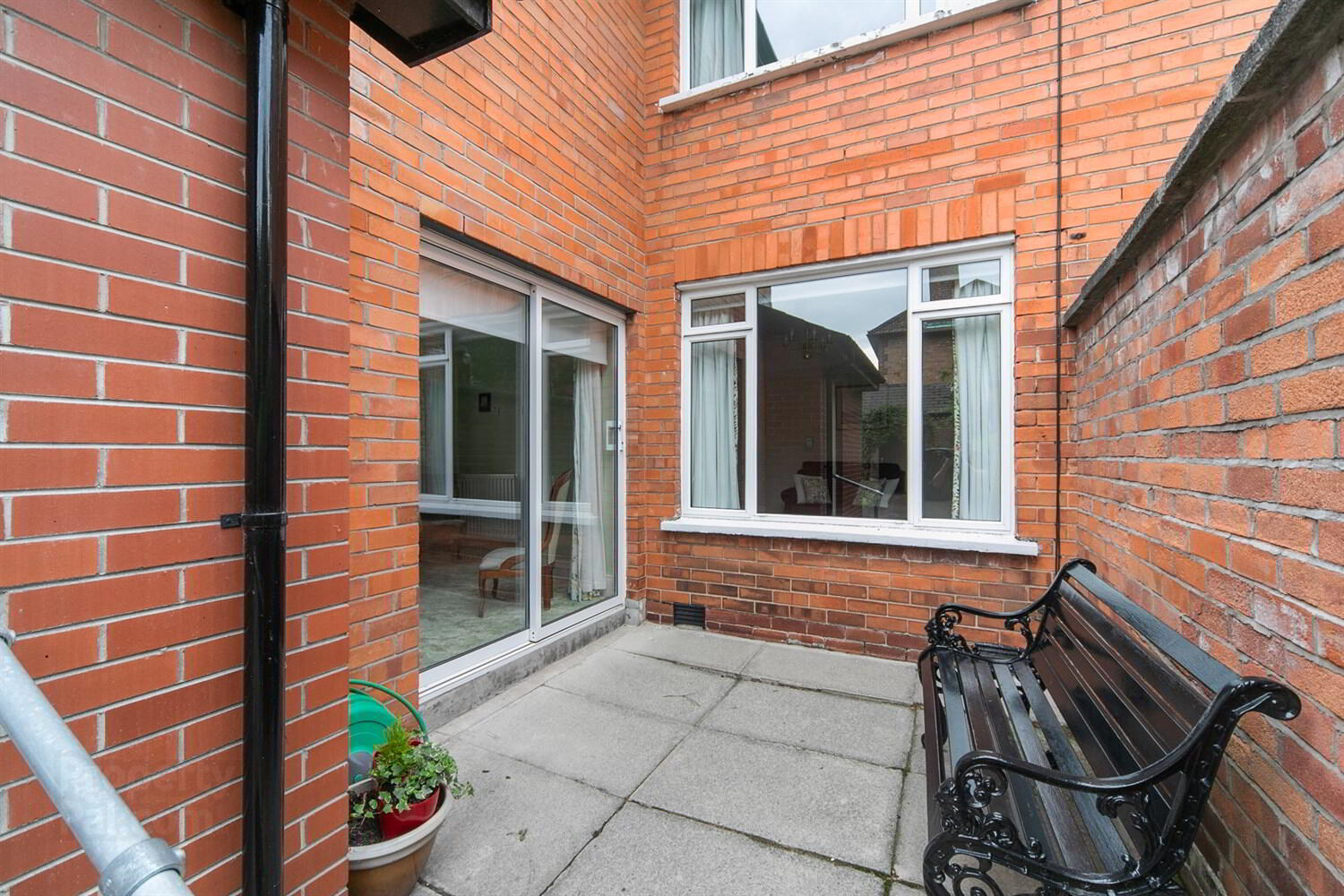 69 Marlborough Park North 15 of 18