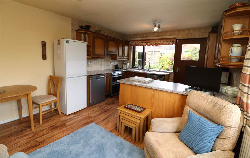 25 Monaville Close 8 of 22