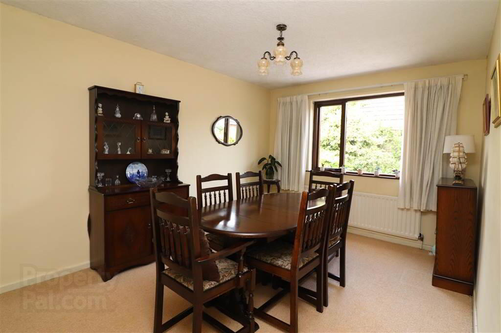 25 Monaville Close 6 of 22